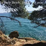 Dolce Biograd Na Moru With Private Swimming Pool Minutes From The Adriatic Sea *