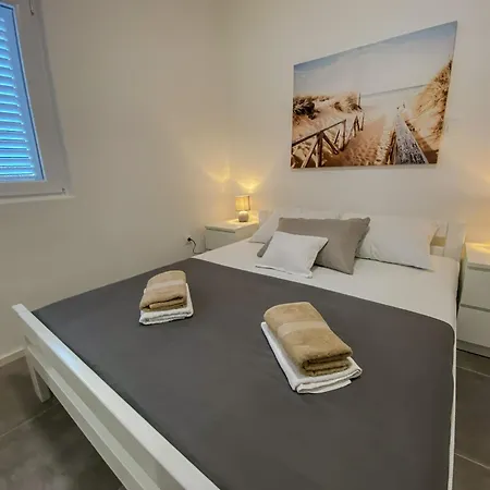 Villa Dolce Biograd Na Moru With Private Swimming Pool Minutes From The Adriatic Sea Lisane Tinjske