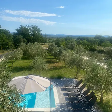 Dolce Biograd Na Moru With Private Swimming Pool Minutes From The Adriatic Sea 빌라 Lisane Tinjske