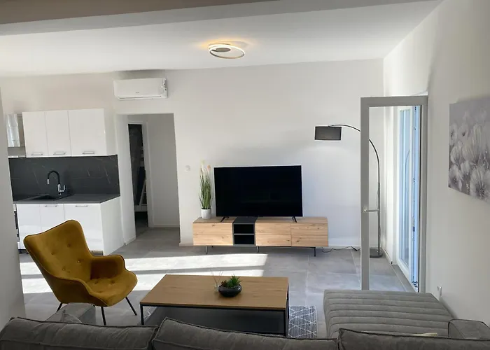 Dolce Biograd Na Moru With Private Swimming Pool Minutes From The Adriatic Sea