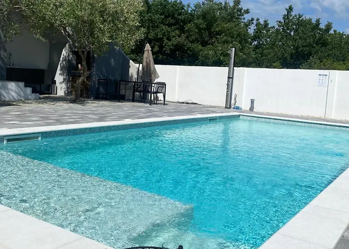 Dolce Biograd Na Moru With Private Swimming Pool Minutes From The Adriatic Sea Villa Lišane Tinjske